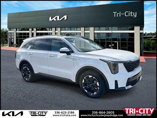 White 2026 Kia Sorento S for sale in Eden, NC