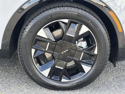 More photos of 2026 Kia Sportage SX-Prestige at Tri-City KIA, NC
