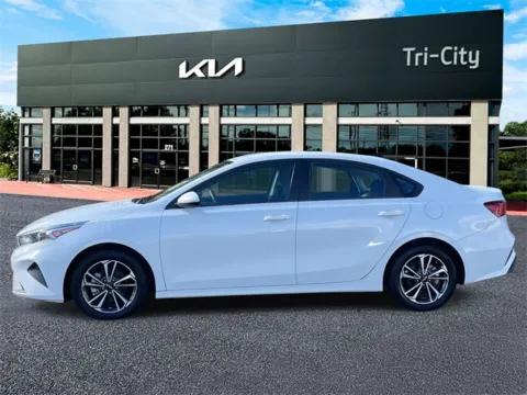 More photos of 2023 Kia Forte LXS at Tri-City KIA, NC