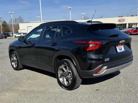 More photos of 2025 Chevrolet Trax LT at Tri-City KIA, NC