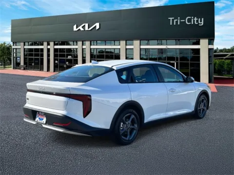 More photos of 2025 Kia K4 LXS at Tri-City KIA, NC