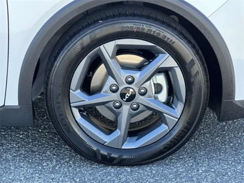 More photos of 2025 Kia K4 LXS at Tri-City KIA, NC