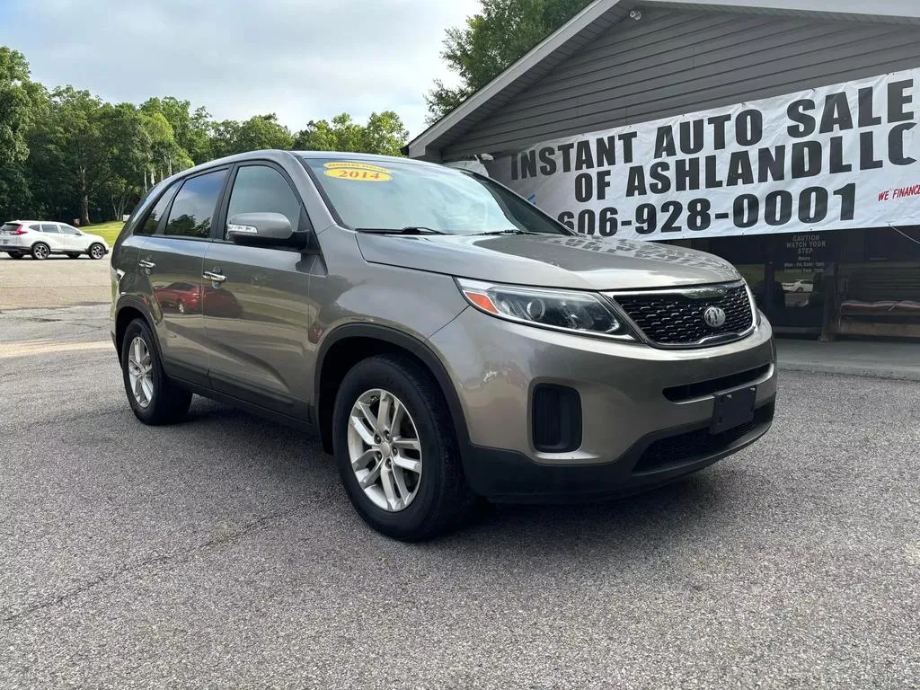 2014 Kia Sorento LX Sport Utility 4D for sale in Ashland, KY