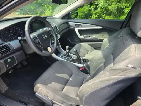 More photos of 2015 Honda Accord LX-S Coupe 2D at Instant Auto Sales Ashland, KY