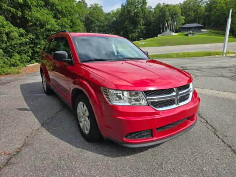 Red 2018 Dodge Journey SE Sport Utility 4D for sale in Ashland, KY