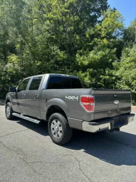 More photos of 2011 Ford F-150 SuperCrew Cab XLT Pickup 4D 5 1/2 ft at Instant Auto Sales Ashland, KY