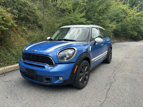 Another view of 2012 MINI Countryman Cooper S ALL4 Hatchback 4D for sale in Ashland, KY at Instant Auto Sales Ashland