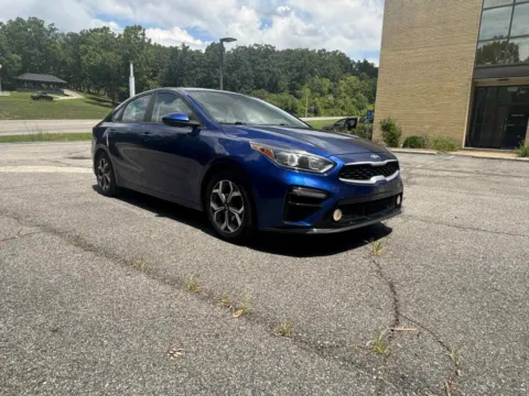 Black 2019 Kia Forte LXS Sedan 4D for sale in Ashland, KY