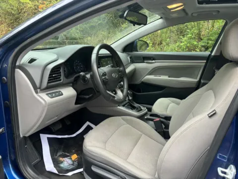 More photos of 2020 Hyundai Elantra Value Edition Sedan 4D at Instant Auto Sales Ashland, KY