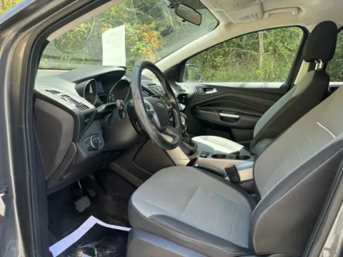 More photos of 2014 Ford Escape SE Sport Utility 4D at Instant Auto Sales Ashland, KY