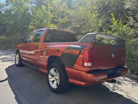 More photos of 2005 Dodge Ram 1500 Quad Cab SLT Pickup 4D 6 1/4 ft at Instant Auto Sales Ashland, KY