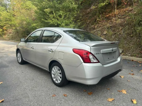 More photos of 2018 Nissan Versa SV Sedan 4D at Instant Auto Sales Ashland, KY