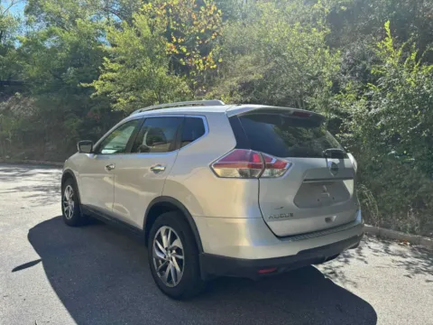 More photos of 2014 Nissan Rogue SL Sport Utility 4D at Instant Auto Sales Ashland, KY