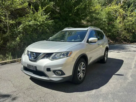 Another view of 2014 Nissan Rogue SL Sport Utility 4D for sale in Ashland, KY at Instant Auto Sales Ashland