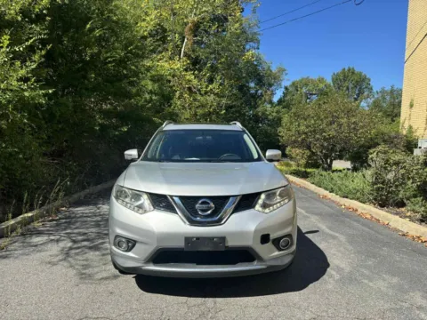 Photos of 2014 Nissan Rogue SL Sport Utility 4D for sale in Ashland, KY at Instant Auto Sales Ashland