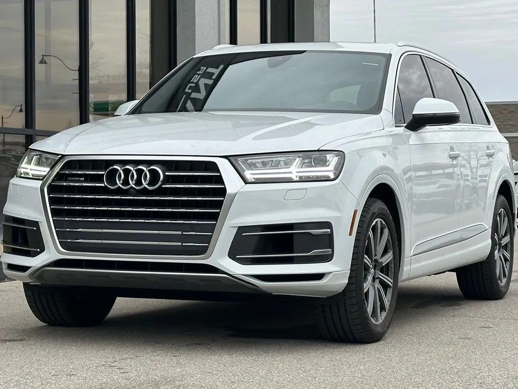 2018 Audi Q7 3.0T Premium Plus photo 2