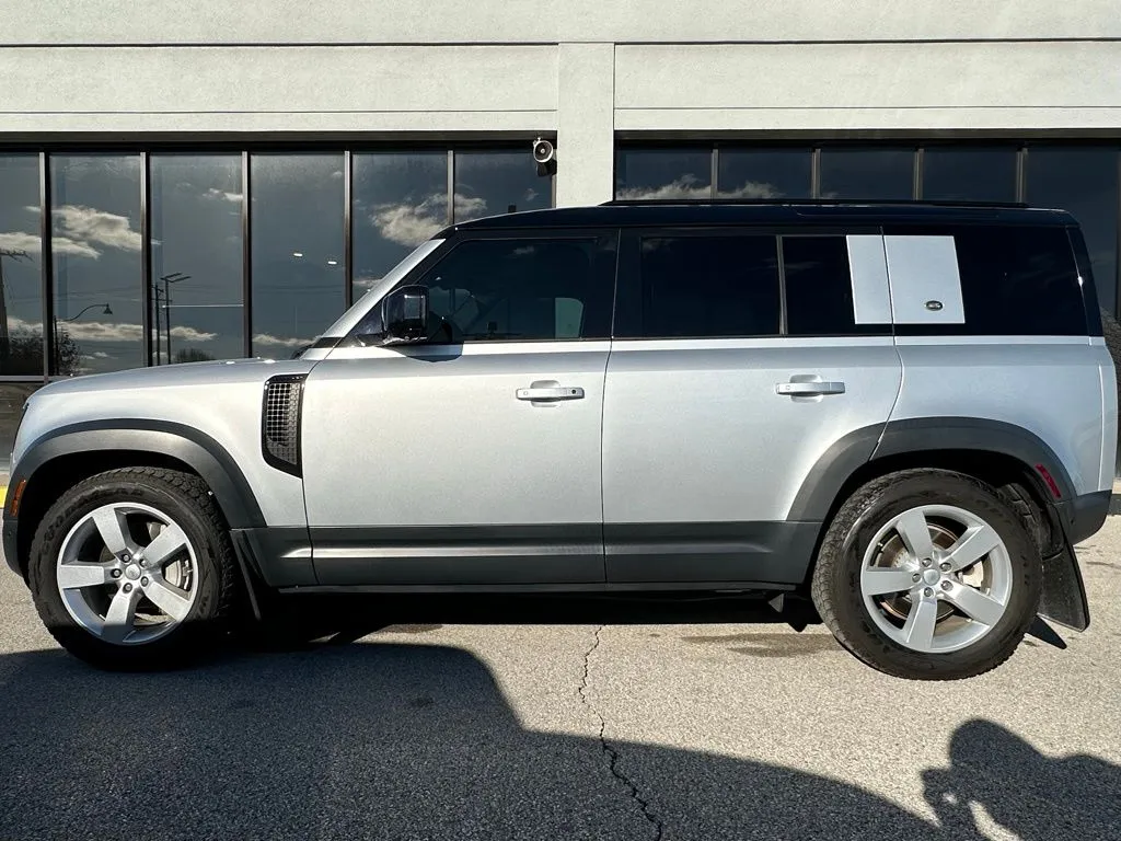 Image of 2020 Land Rover Defender 110