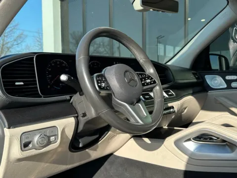 Photos of 2020 Mercedes-Benz GLE 450 for sale in Fishers, IN at AutoGiant USA Fishers