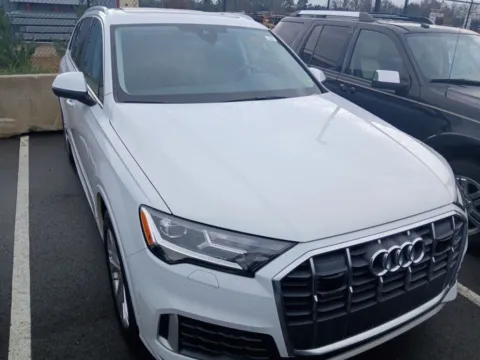 Photos of 2022 Audi Q7 55 Premium Plus for sale in Fishers, IN at AutoGiant USA Fishers