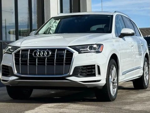 More photos of 2022 Audi Q7 55 Premium Plus at AutoGiant USA Fishers, IN