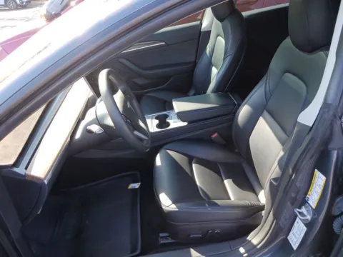 More photos of 2023 Tesla Model 3 Performance at AutoGiant USA Fishers, IN