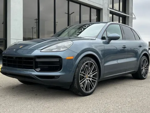 More photos of 2019 Porsche Cayenne Turbo at AutoGiant USA Fishers, IN