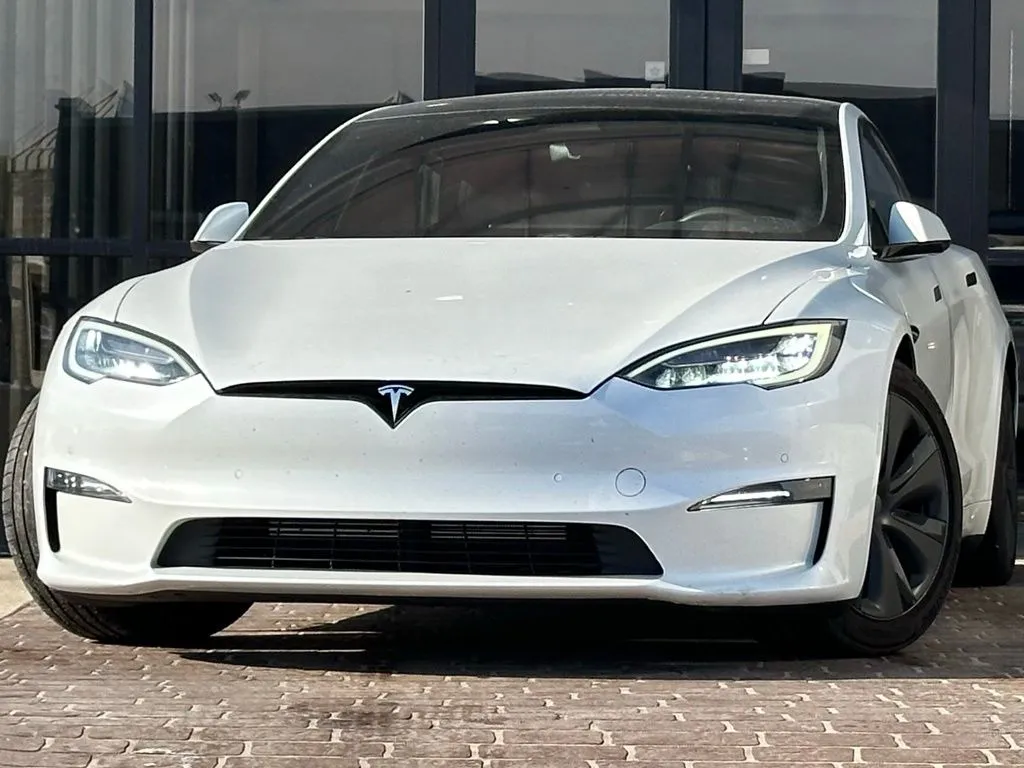 White 2021 Tesla Model S Plaid for sale in Fishers, IN