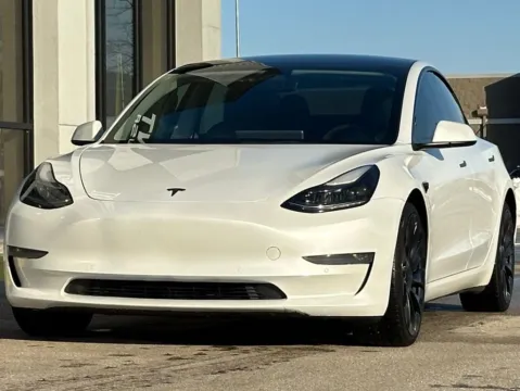 More photos of 2022 Tesla Model 3 Performance at AutoGiant USA Fishers, IN