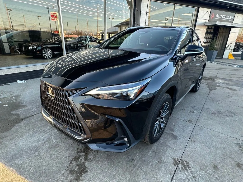 2023 Lexus NX 350 Premium photo 3