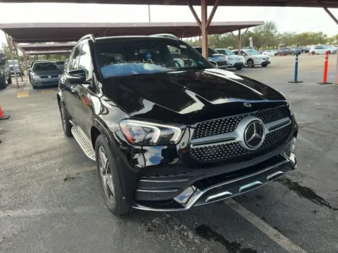 Photos of 2021 Mercedes-Benz GLE 450 for sale in Fishers, IN at AutoGiant USA Fishers