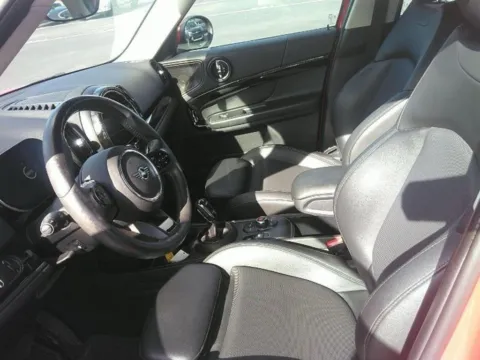 More photos of 2022 MINI Cooper S Countryman Classic at AutoGiant USA Fishers, IN