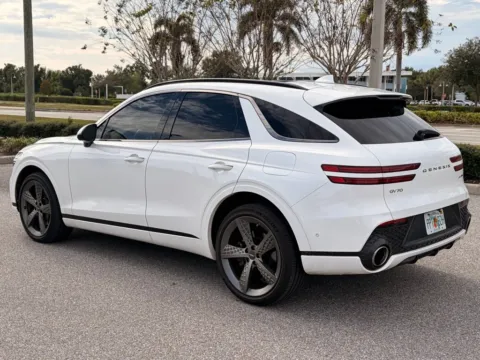 More photos of 2022 Genesis GV70 3.5T Sport Prestige at AutoGiant USA Fishers, IN