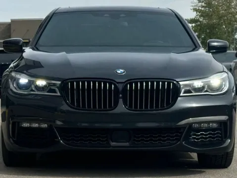 Another view of 2019 BMW 7 Series 750i xDrive for sale in Fishers, IN at AutoGiant USA Fishers