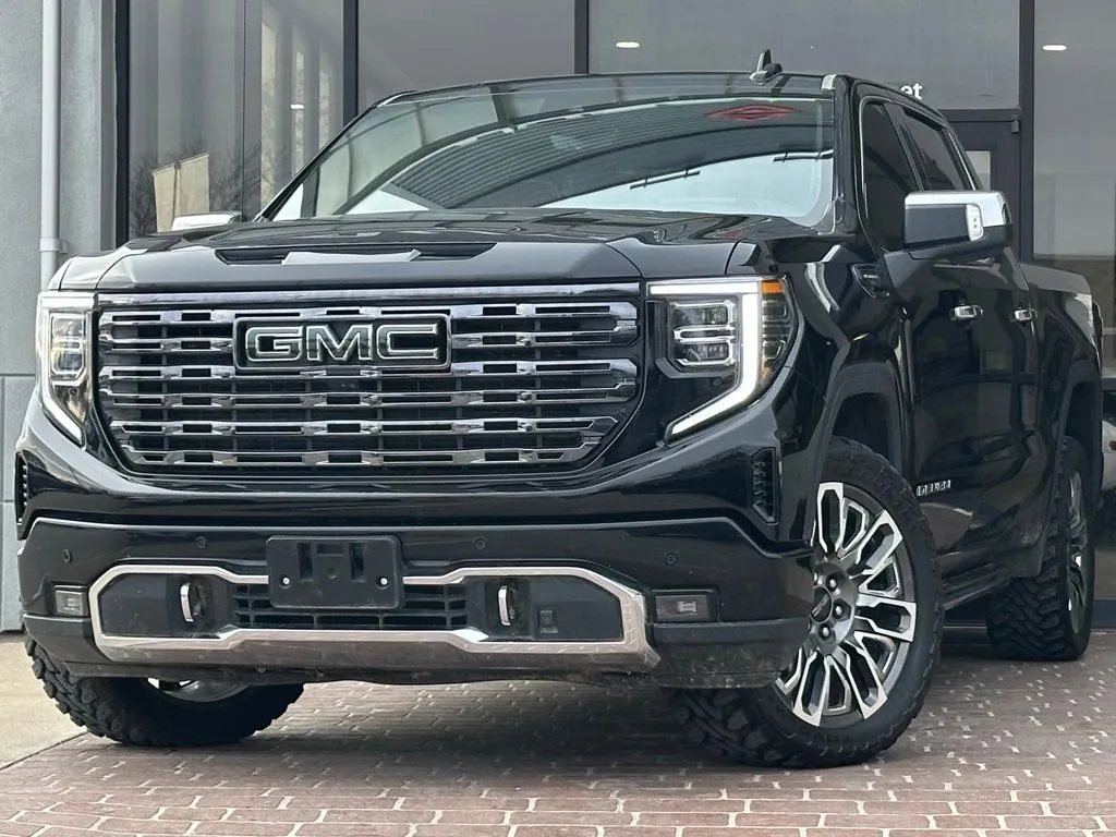 Black 2025 GMC Sierra 1500 Denali Ultimate for sale in Fishers, IN