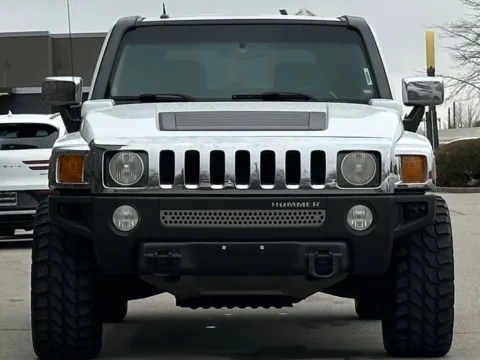 Another view of 2006 Hummer H3 for sale in Fishers, IN at AutoGiant USA Fishers