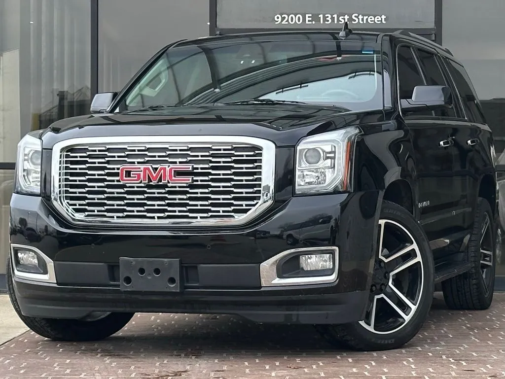 2018 GMC Yukon Denali's photo