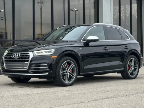 More photos of 2018 Audi SQ5 3.0T Prestige at AutoGiant USA Fishers, IN