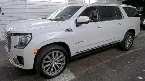 White 2022 GMC Yukon XL Denali for sale in Fishers, IN