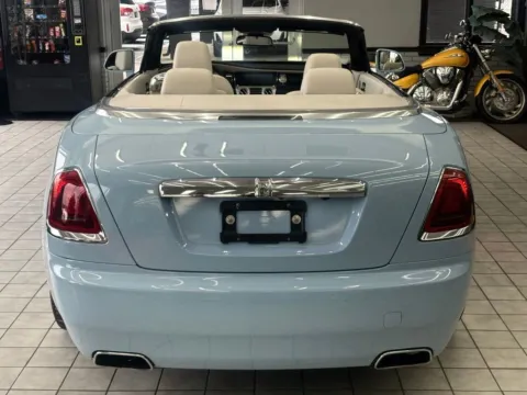 More photos of 2016 Rolls-Royce Dawn at AutoGiant USA Fishers, IN