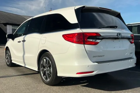 More photos of 2023 Honda Odyssey Elite at AutoGiant USA Fishers, IN