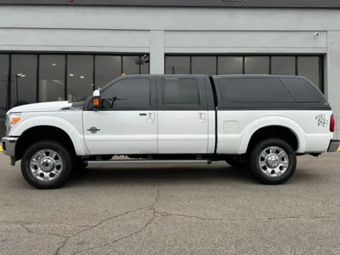 More photos of 2016 Ford F-250SD Lariat at AutoGiant USA Fishers, IN