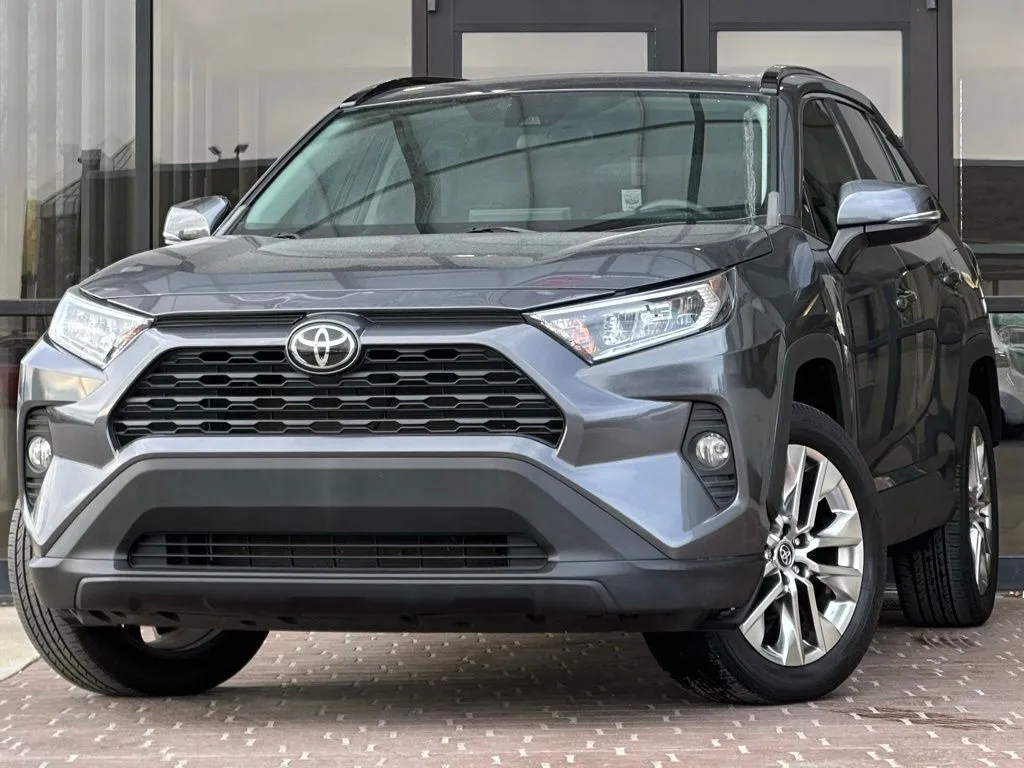 2020 Toyota RAV4 XLE Premium