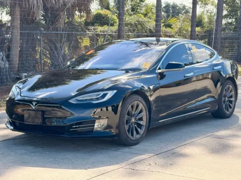 Photos of 2020 Tesla Model S Long Range for sale in Fishers, IN at AutoGiant USA Fishers