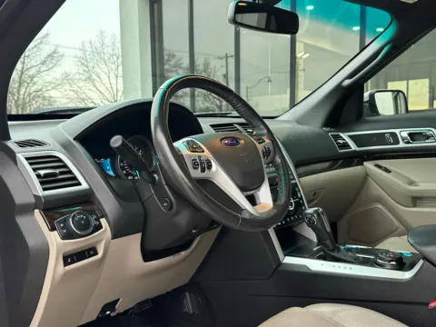 Photos of 2011 Ford Explorer Limited for sale in Fishers, IN at AutoGiant USA Fishers