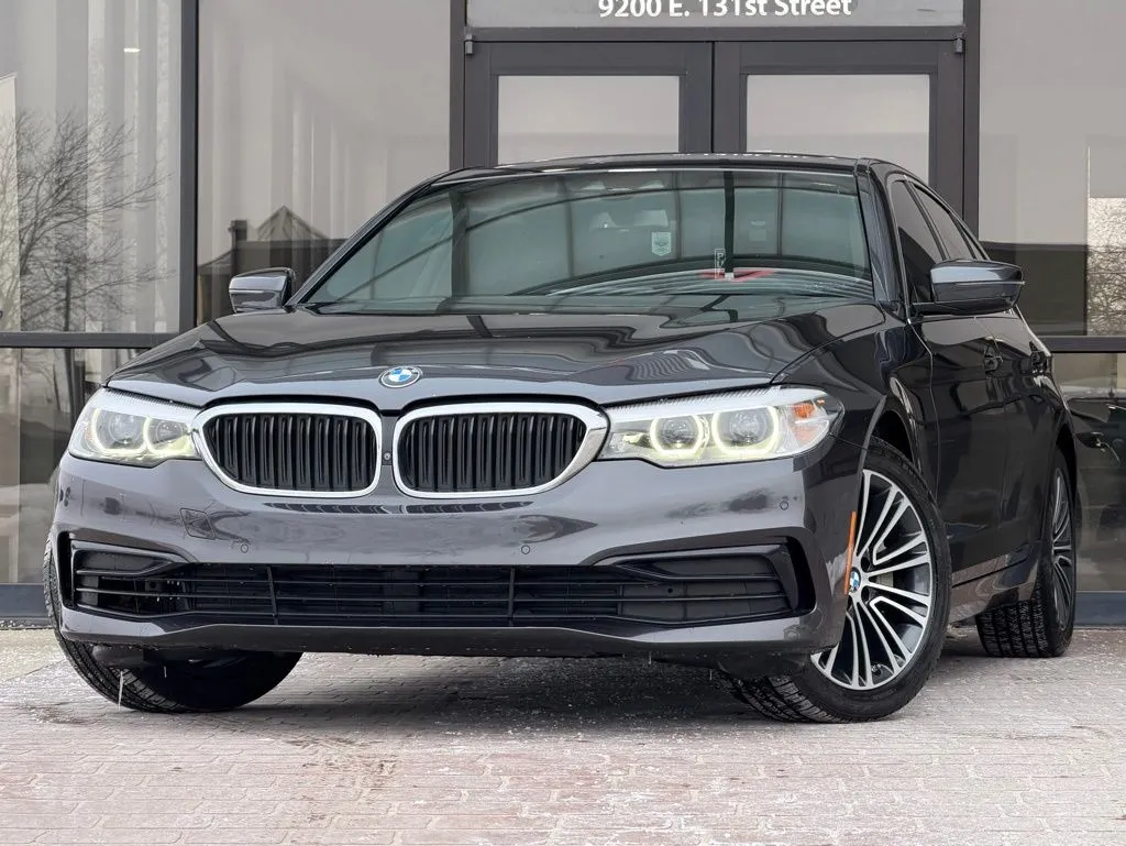 Gray 2019 BMW 5 Series 540i for sale in Fishers, IN