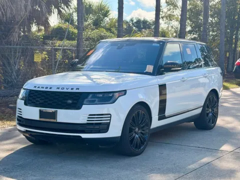 Photos of 2020 Land Rover Range Rover HSE for sale in Fishers, IN at AutoGiant USA Fishers