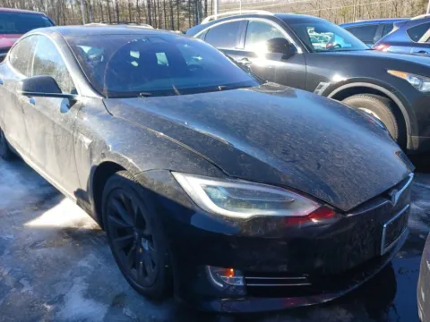 Photos of 2018 Tesla Model S 75D for sale in Fishers, IN at AutoGiant USA Fishers
