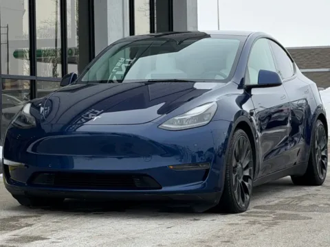 More photos of 2021 Tesla Model Y Performance at AutoGiant USA Fishers, IN