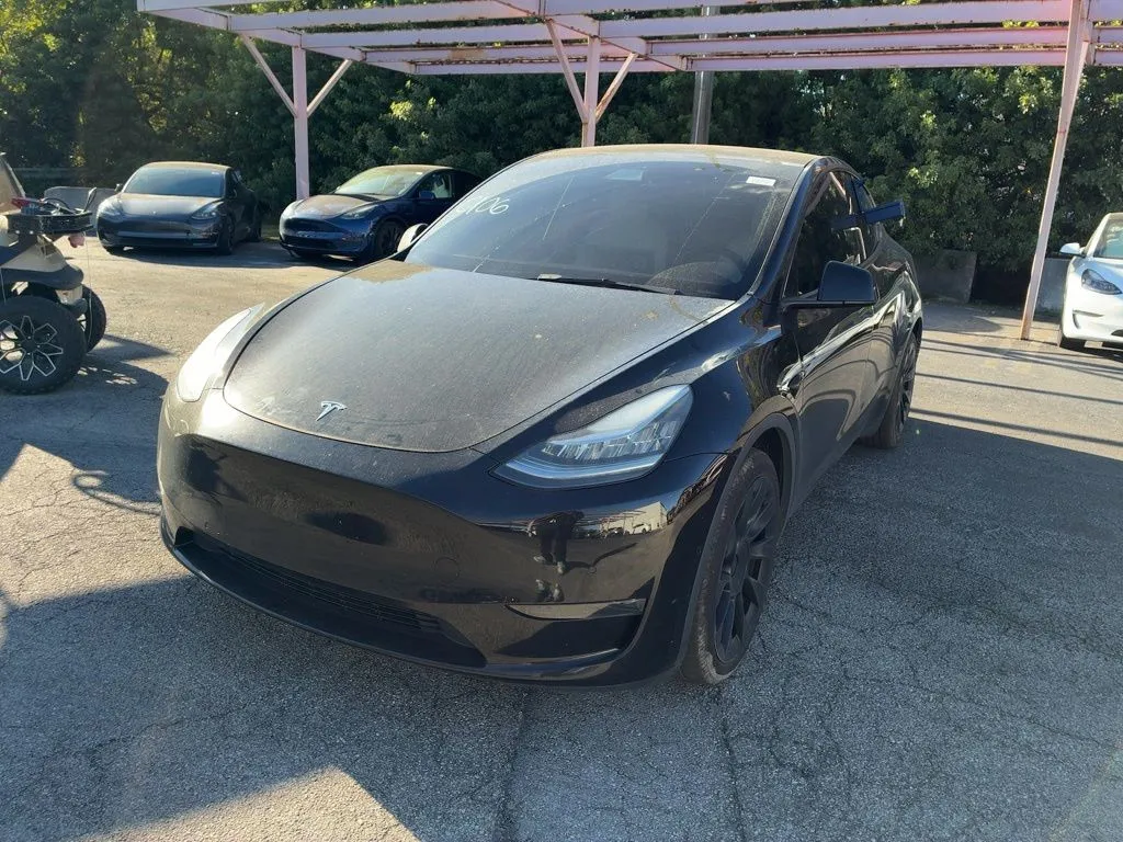 2021 Tesla Model Y Long Range's photo