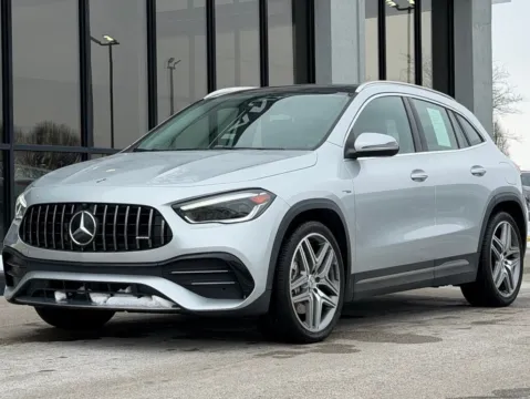 More photos of 2022 Mercedes-Benz GLA 35 AMG at AutoGiant USA Fishers, IN